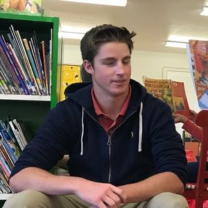 Meet your Posher, Davis